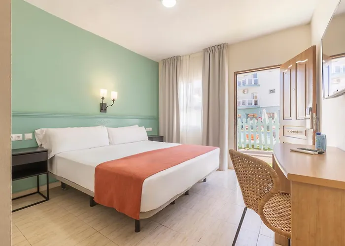 Bluesea Miramar Hotel 3*