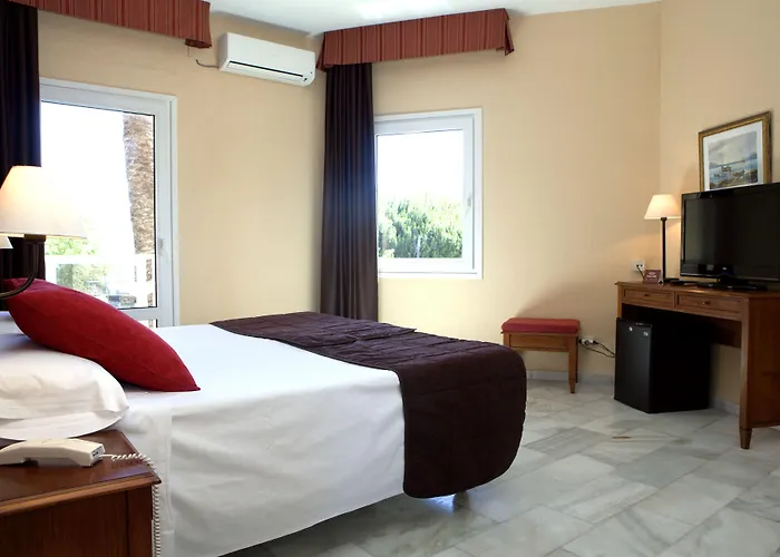 Bluesea Miramar Hotel