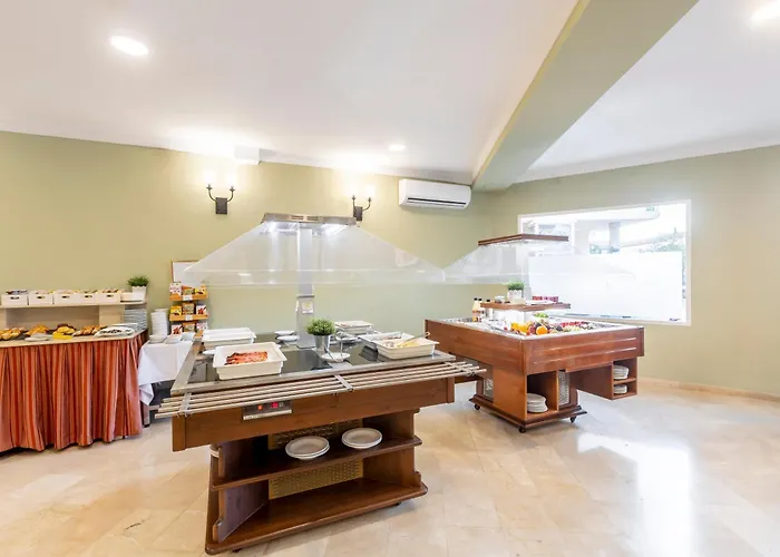 Bluesea Miramar Hotel 3*