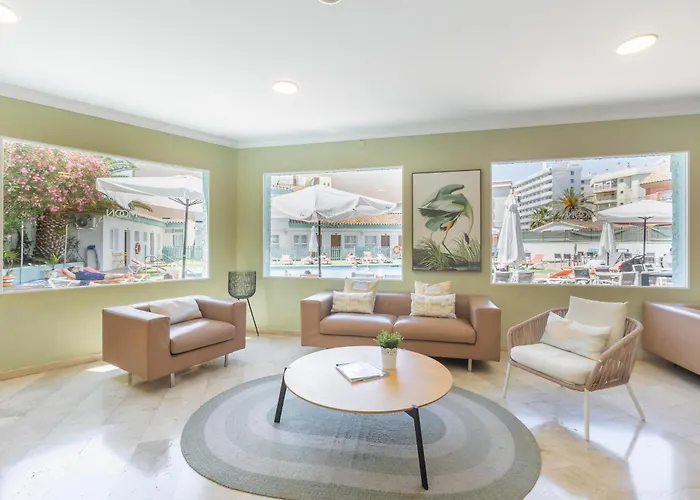 Bluesea Miramar Hotel 3*