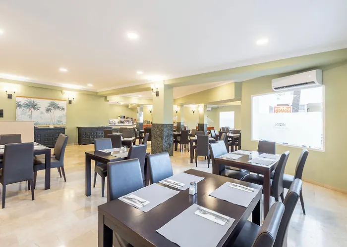 Moon Dreams Hotel 3*